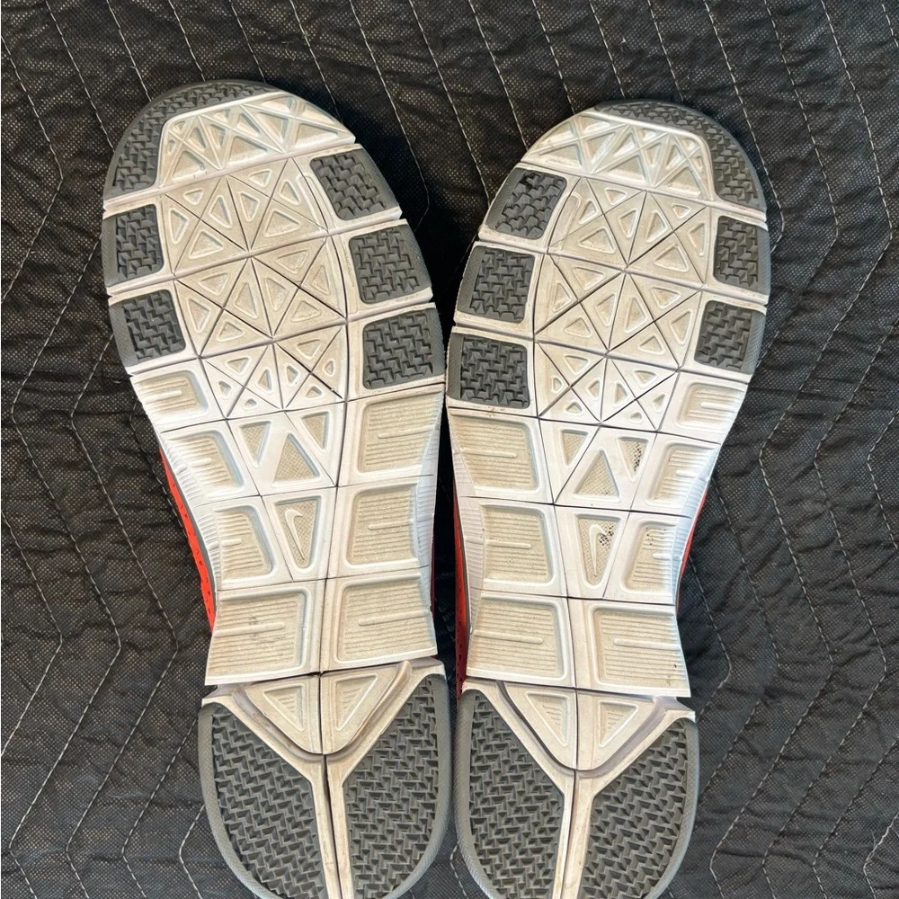 Men’s Vintage Nike Free 3.0 size 12 Orange and Gray Athletic Running Shoes